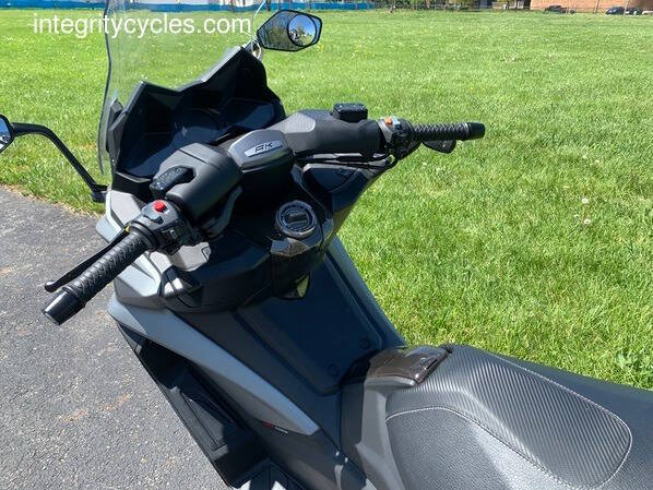 2022 Kymco AK 550i ABS
