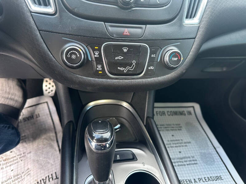 2017 Chevrolet Malibu LT