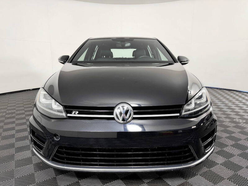 2017 Volkswagen Golf R 4Motion