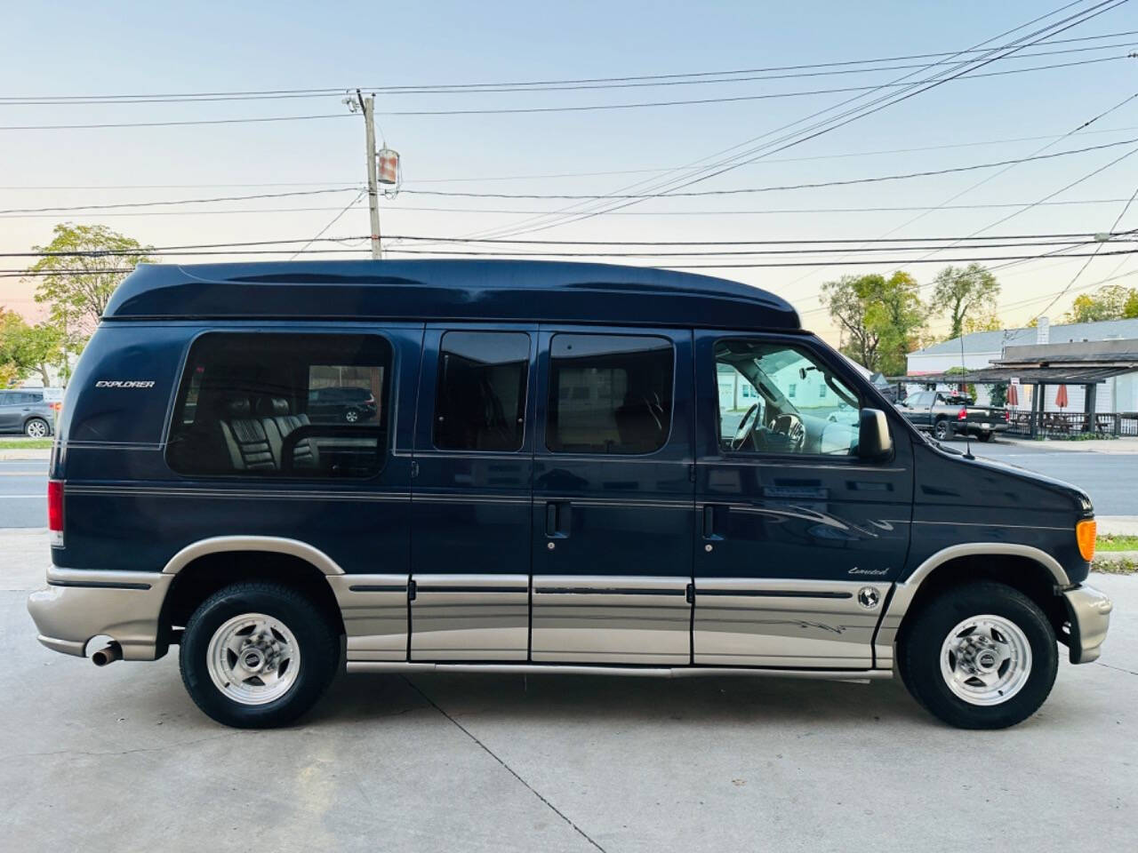 2006 Ford E-Series for sale at American Dream Motors in Winchester, VA