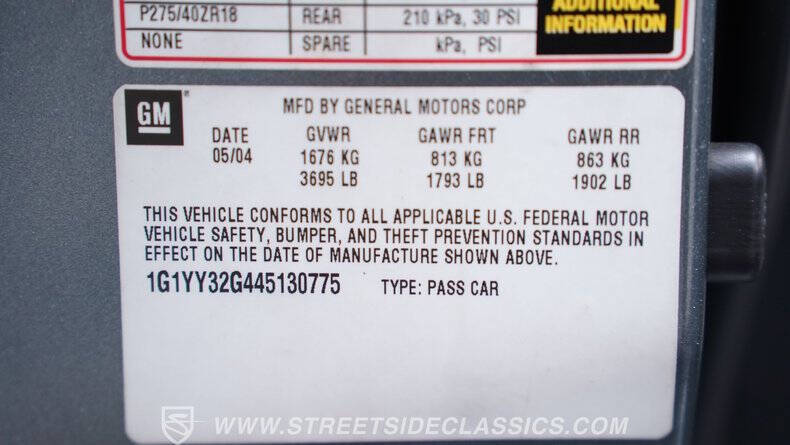 2004 Chevrolet Corvette