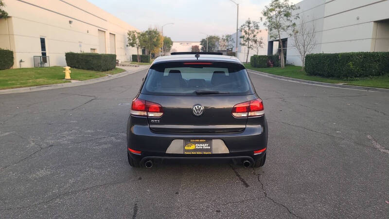 2011 Volkswagen GTI Base PZEV