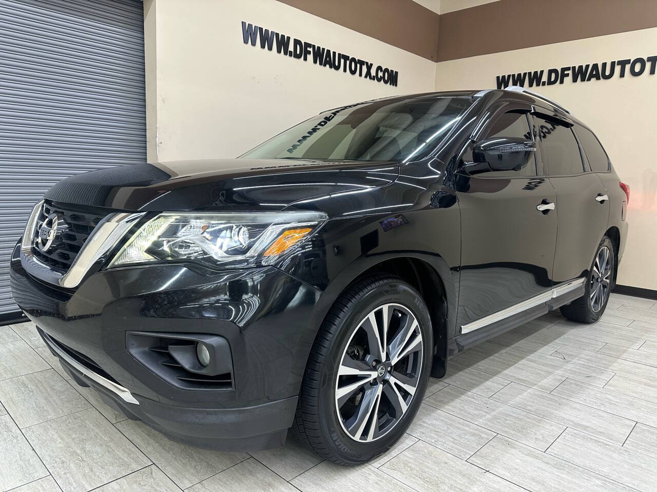 2017 Nissan Pathfinder for sale at DFW Auto & Services Inc in Fort Worth, TX