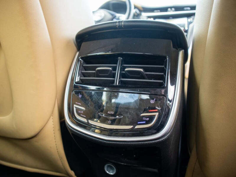 2013 Cadillac XTS Premium Collection