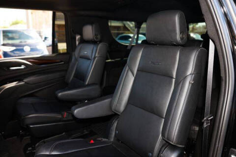 2023 Cadillac Escalade ESV Luxury