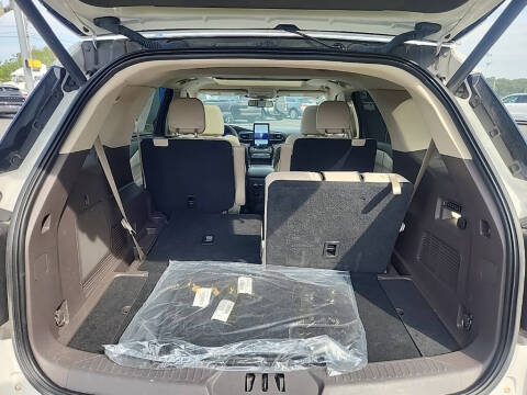 2022 Ford Explorer Hybrid Platinum