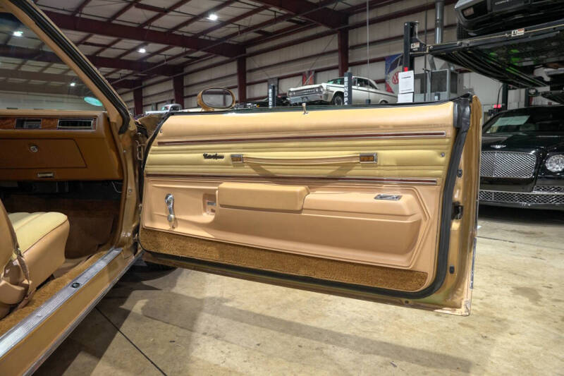 1977 Oldsmobile Cutlass Supreme