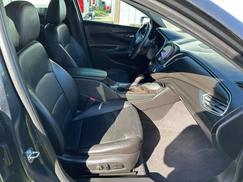 2017 Chevrolet Malibu Premier