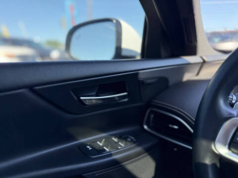 2019 Jaguar XE S