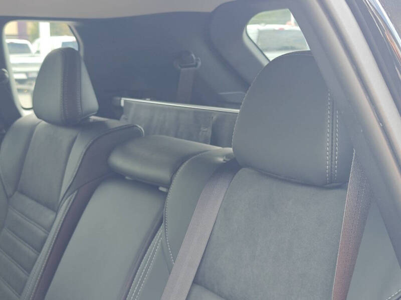 2025 Mitsubishi Outlander PHEV SE