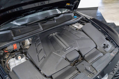 2020 Bentley Bentayga V8