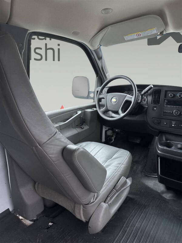 2018 Chevrolet Express 2500
