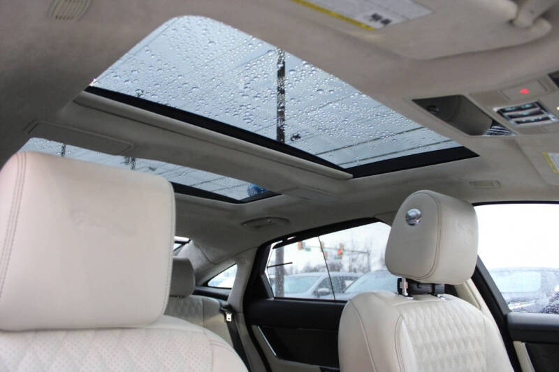 2019 Jaguar XJL Portfolio