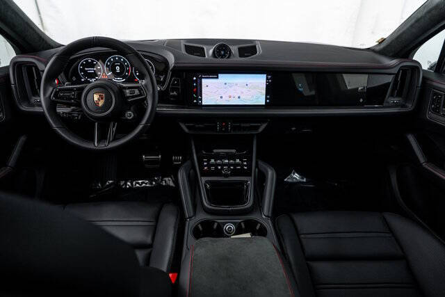 2026 Porsche Cayenne GTS Coupe