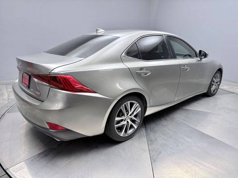 2019 Lexus IS 300