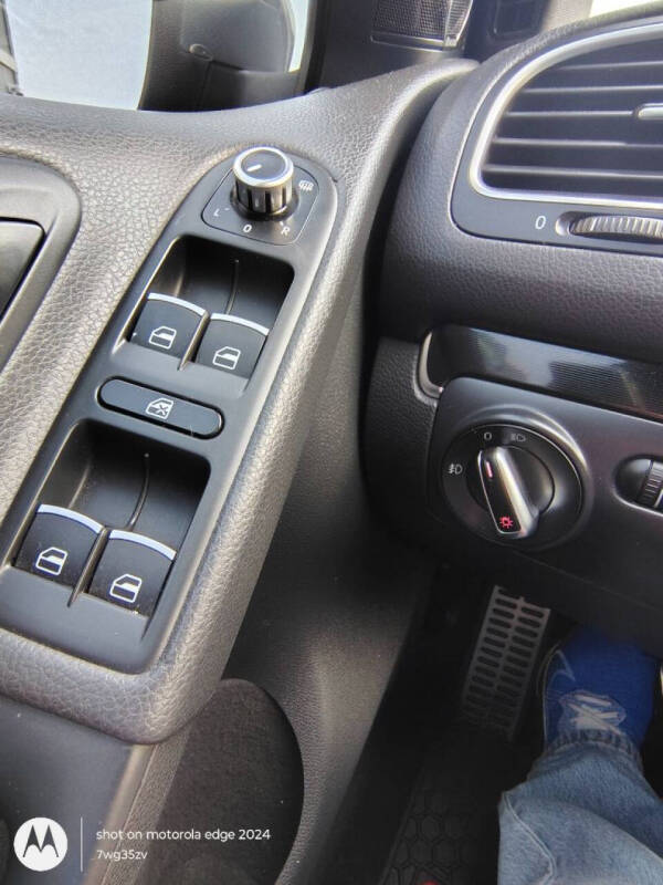 2010 Volkswagen GTI Base PZEV