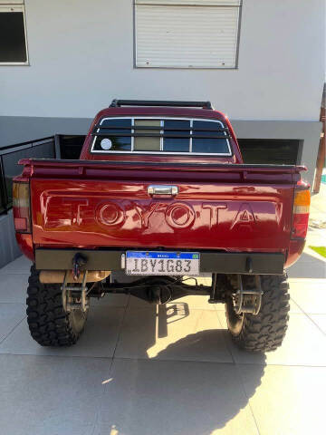 1993 Toyota Hilux
