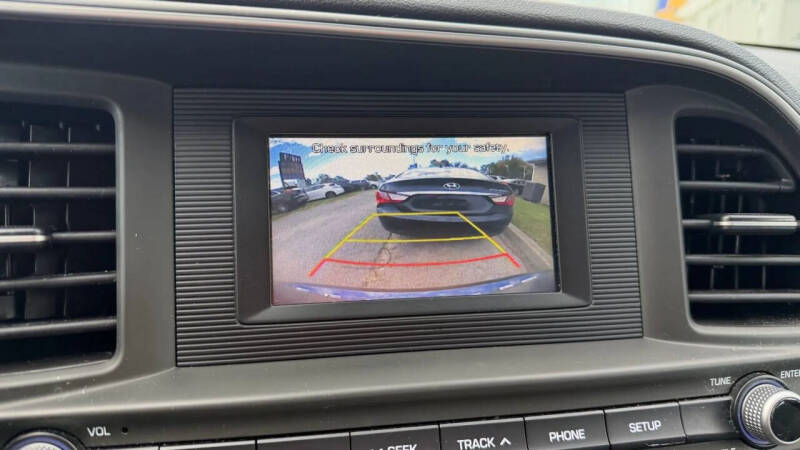 2020 Hyundai Elantra