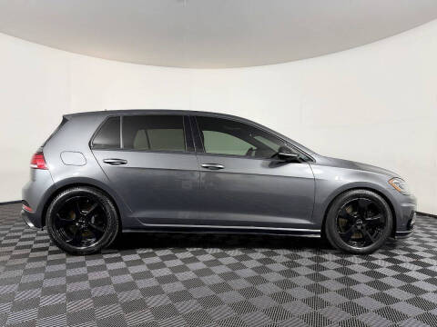 2018 Volkswagen Golf R 4Motion