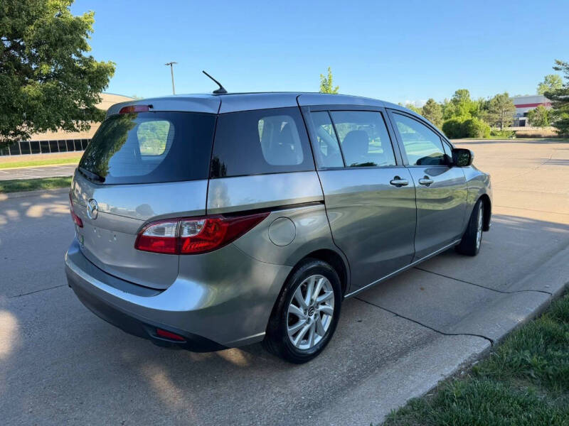 2013 Mazda MAZDA5 Sport