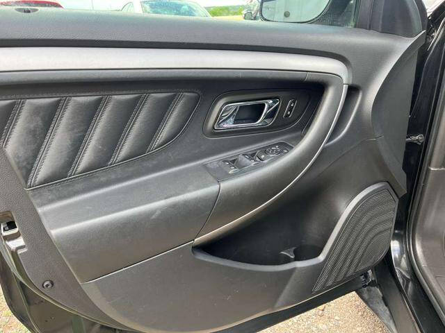 2015 Ford Taurus SEL