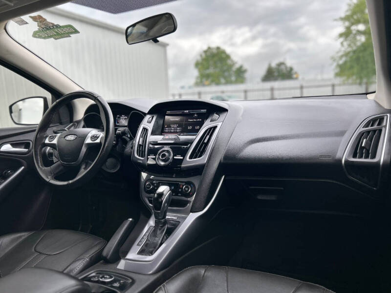 2014 Ford Focus Titanium