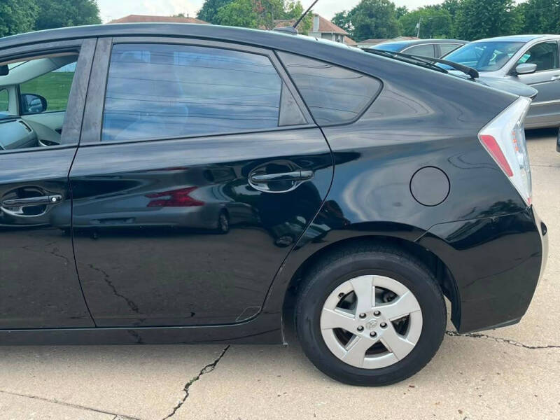 2010 Toyota Prius III