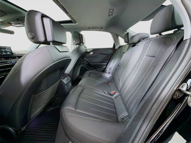 2021 Audi A4 quattro Premium 40 TFSI