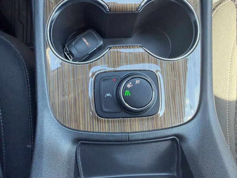 2022 GMC Acadia SLE