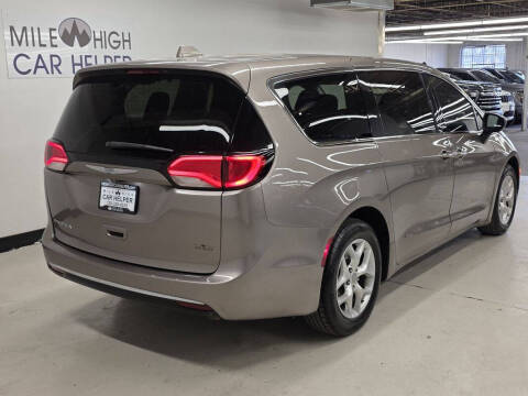 2017 Chrysler Pacifica Touring Plus