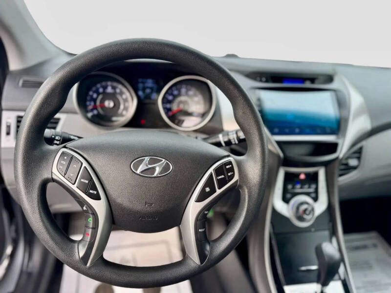 2011 Hyundai Elantra