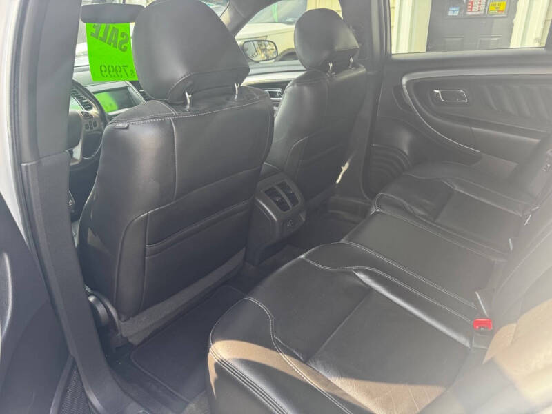 2013 Ford Taurus SEL