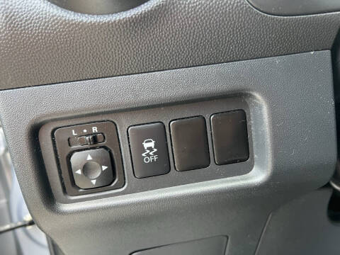 2020 Mitsubishi Mirage ES