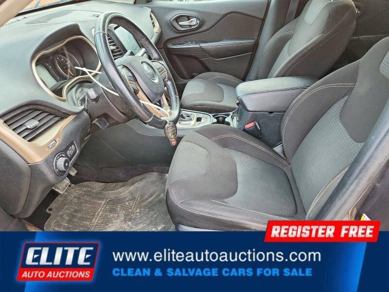 2016 Jeep Cherokee Latitude