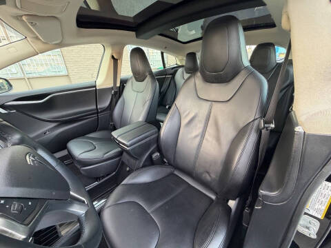 2013 Tesla Model S Performance