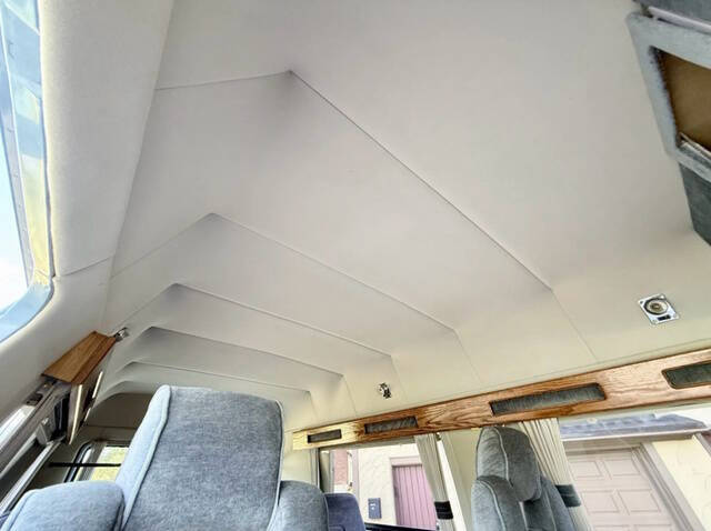 1988 Dodge Ram Van B350