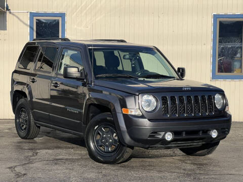 2016 Jeep Patriot for sale at Dynamics Auto Sale in Highland IN
