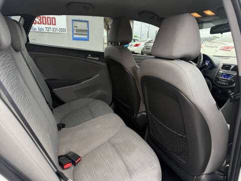 2015 Hyundai Accent GS