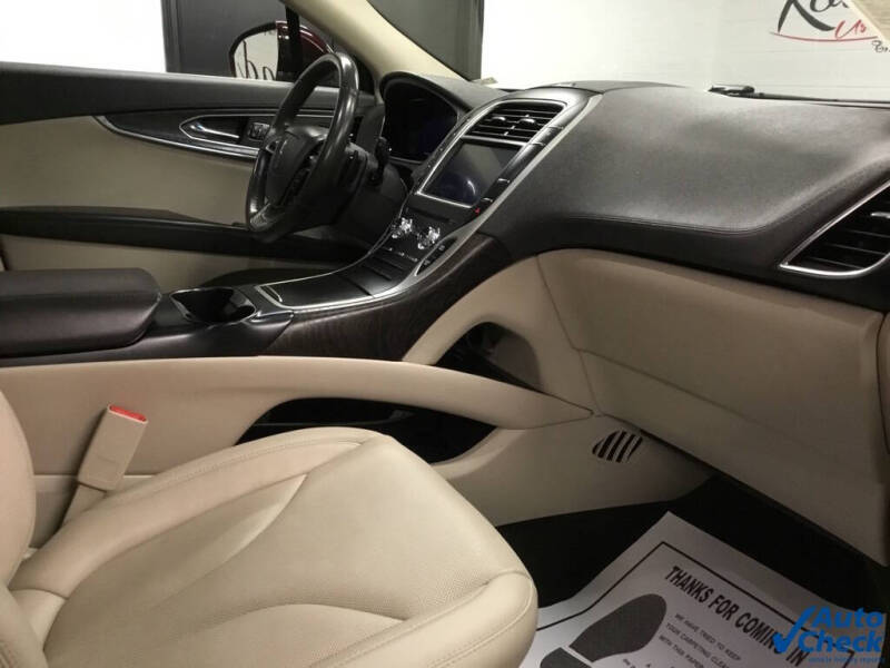 2020 Lincoln Nautilus Reserve