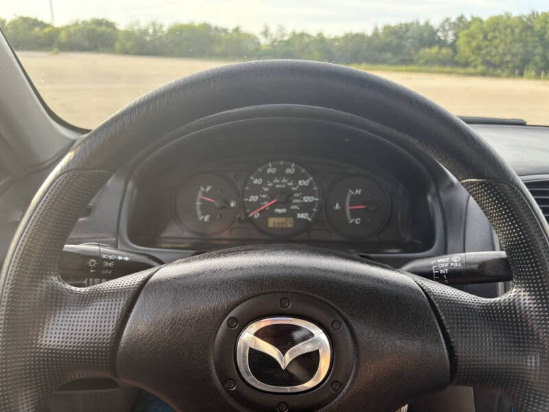 2003 Mazda Protege DX