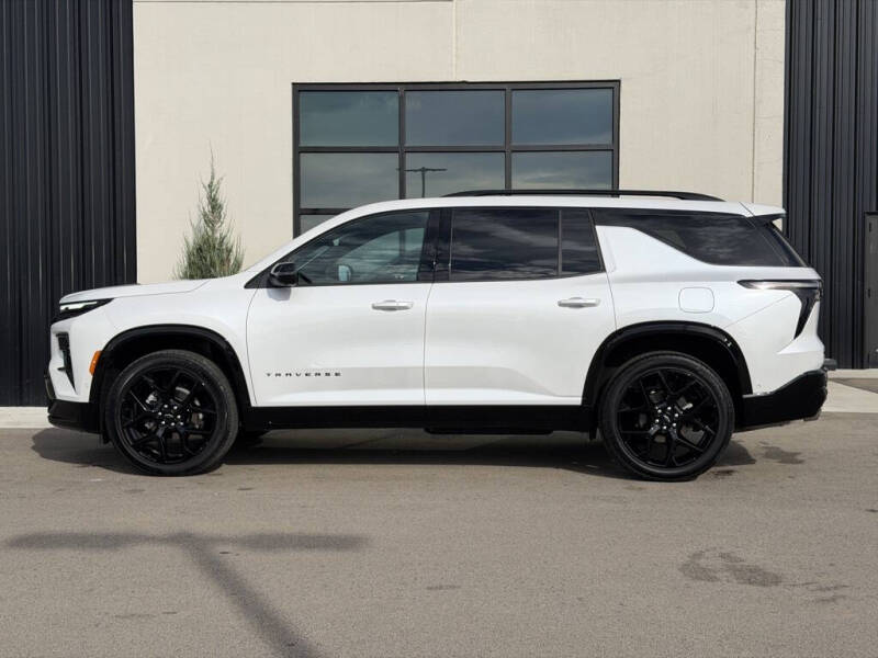 2024 Chevrolet Traverse RS