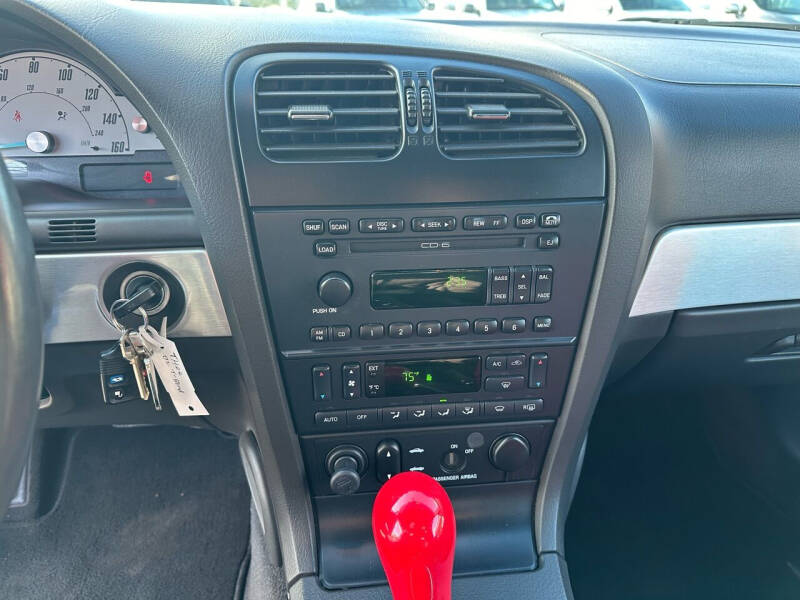 2002 Ford Thunderbird Deluxe