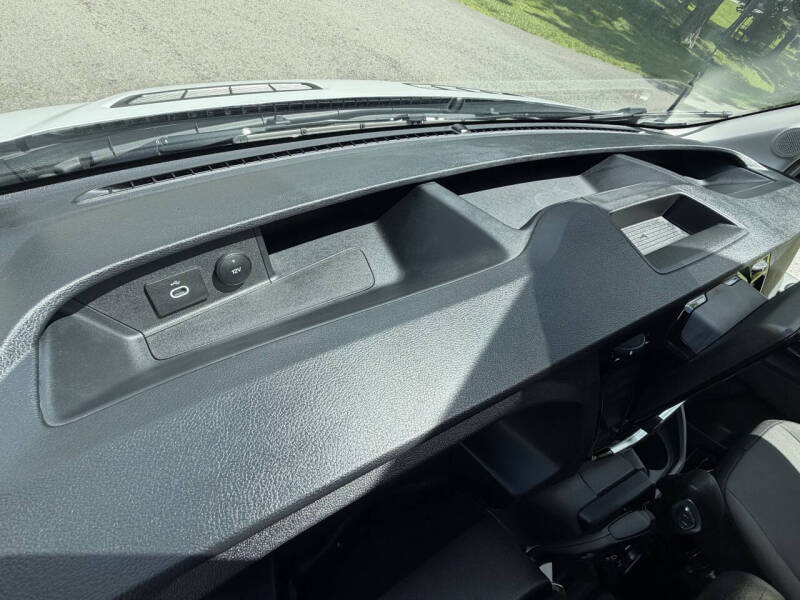 2024 Ford Transit 250