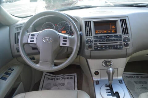 2004 Infiniti FX35