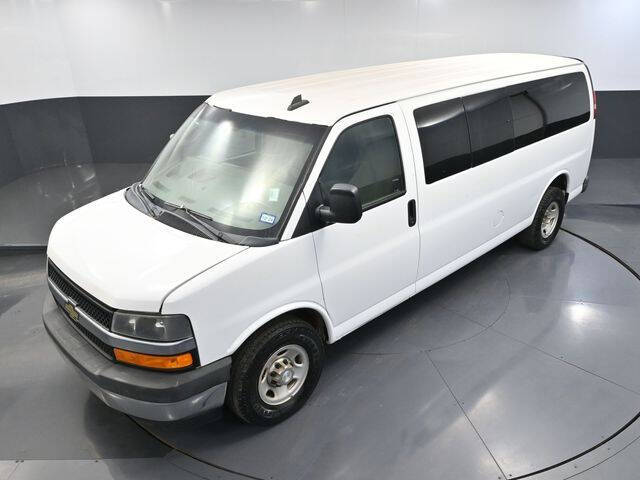 2017 Chevrolet Express LT 3500
