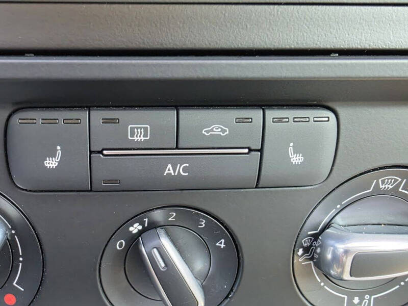 2015 Volkswagen Jetta