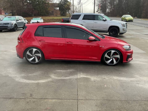 2020 Volkswagen Golf GTI SE
