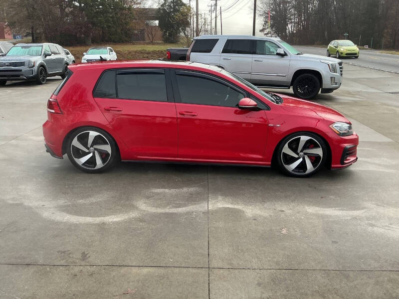 2020 Volkswagen Golf GTI SE