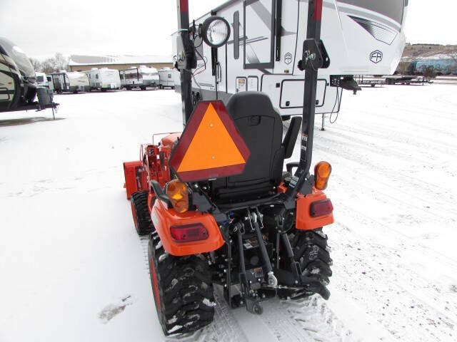 2025 KUBOTA TRA BX2380R