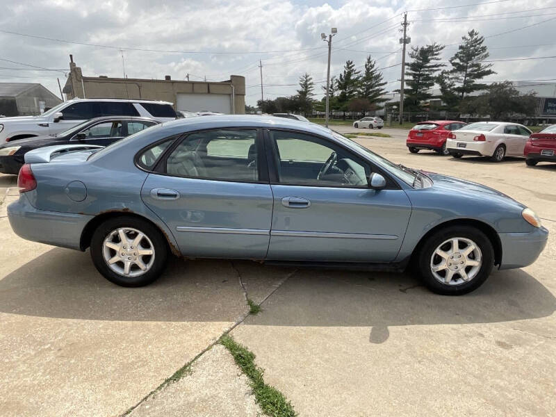 2007 Ford Taurus SEL